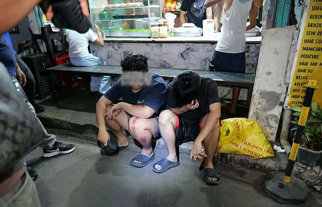 QCPD arrests 2 men for assaulting officer