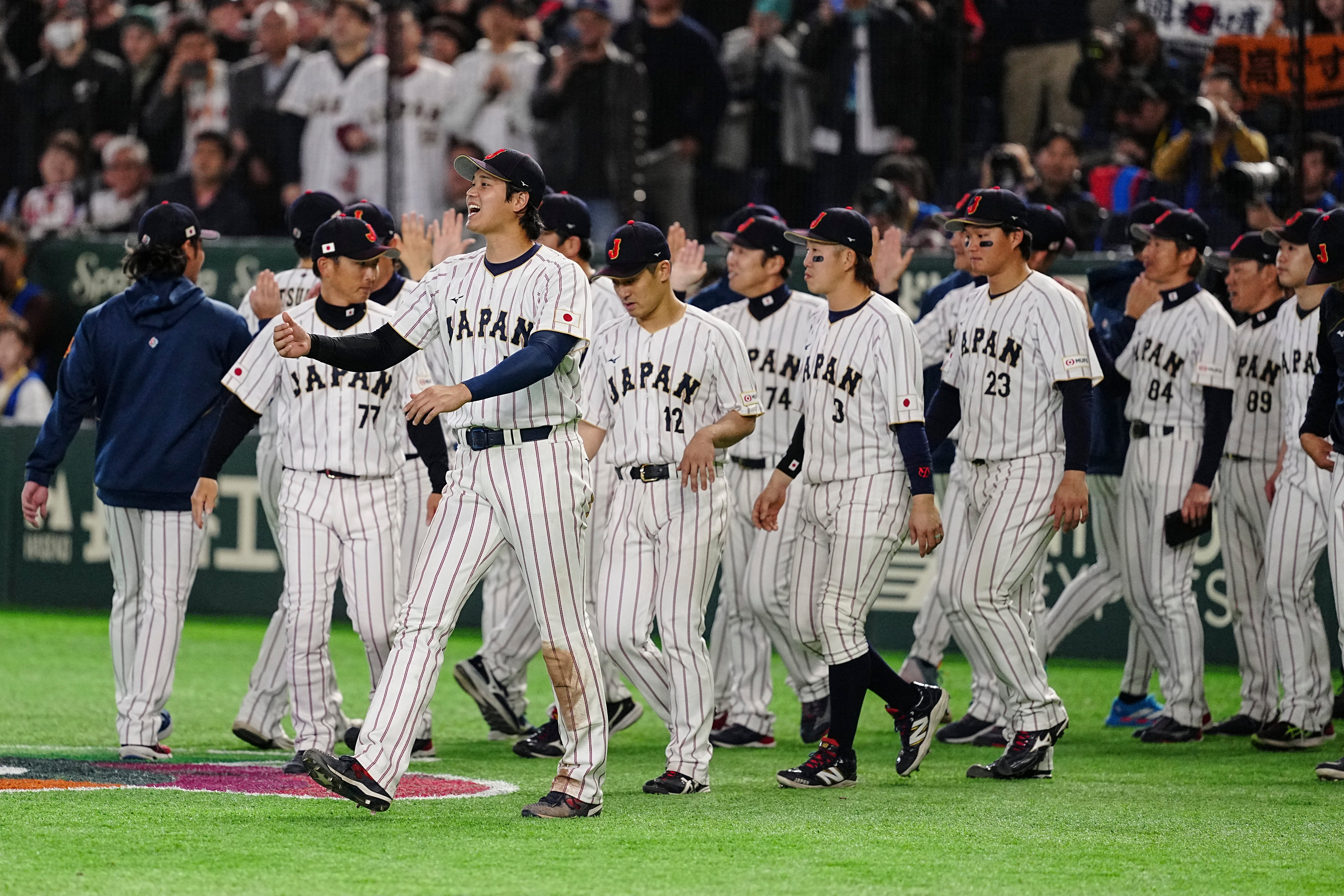 Ohtani homers again as Japan edge South Korea at World Baseball Classic