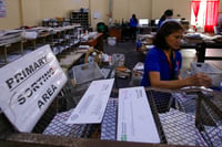 PHLPost warns public against smishing scam