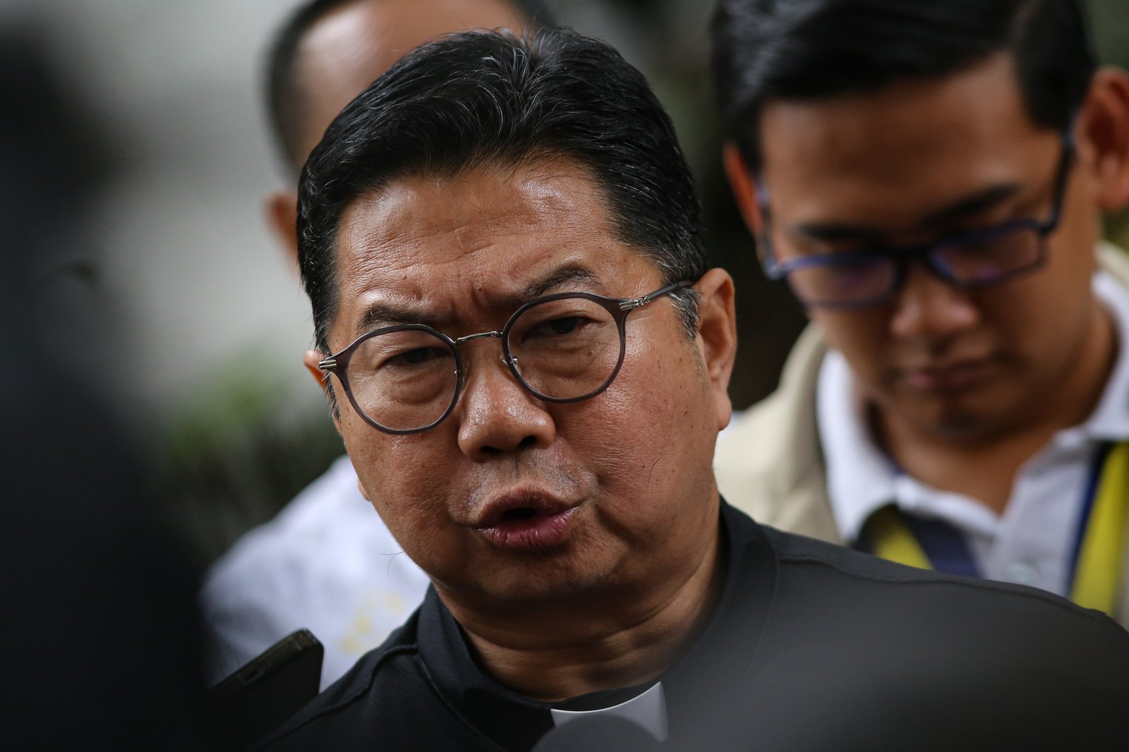 House Senior Deputy Minority Leader Leila de Lima and 2025 Ramon Magsaysay Award awardee Fr. Flavie Villanueva filed a perjury case at the Department of Justice on Monday, 09 March 2026, against 18 former Marines who claimed to have delivered cash for former representative Zaldy Co.