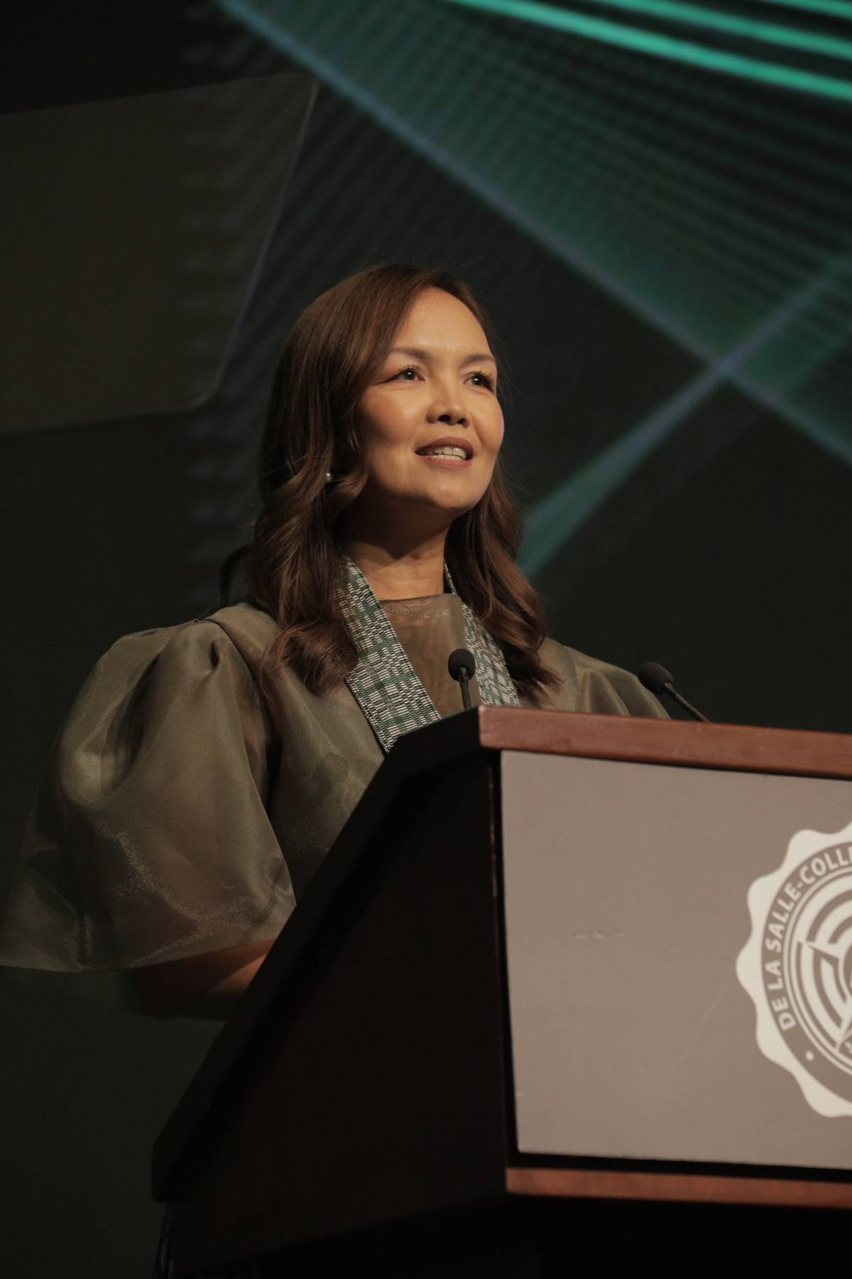 PREP Palacios delivers her speech at the recently-concluded De La Salle-College of Saint Benilde Commencement Exercises.