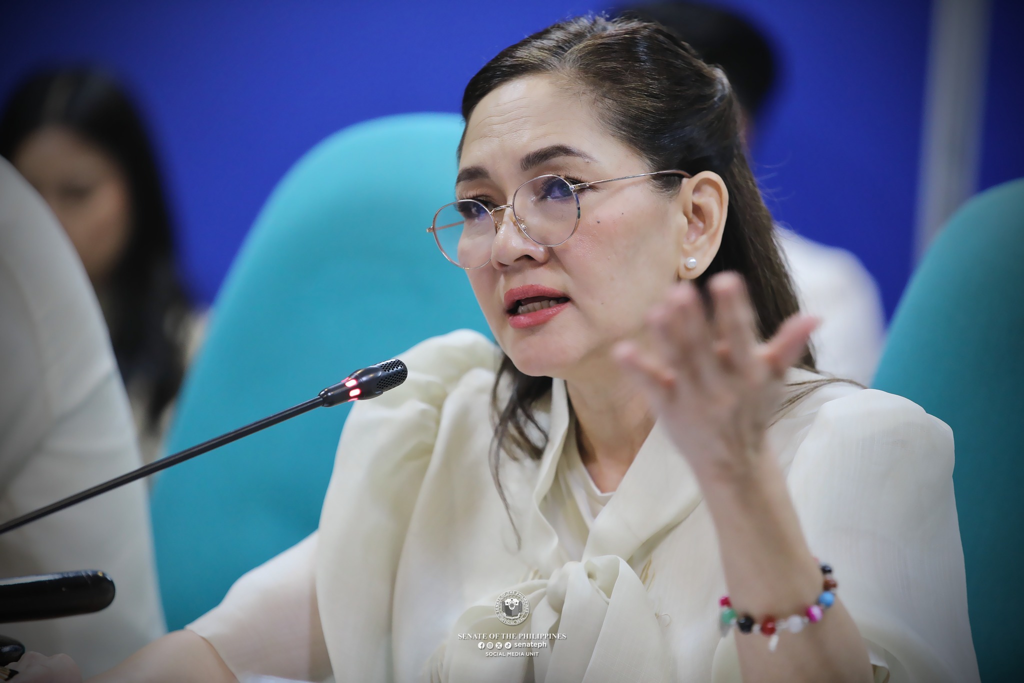 Hontiveros: Congress needs to pass P53-B supplemental funds to repatriation, oil, agri subsidies