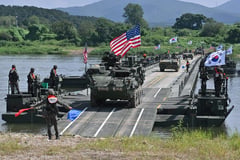 South Korea eyes joint military drills with U.S., Japan