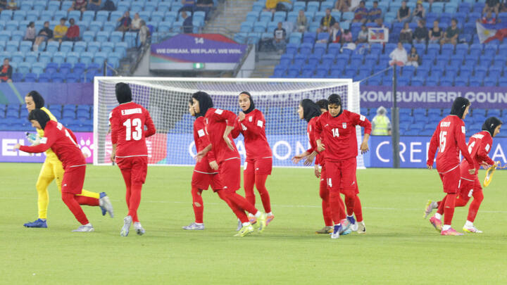 Iranian football player changes mind on asylum