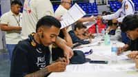 Gov’t rolls out P8-B barangay aid
