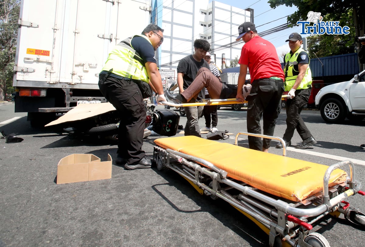 (March 11 2026) Quezon City Medics responded and rescued the accident involving a motorcycle and a closed van along Commonwealth Avenue in Quezon on Wednesday March 11 2026. Photo/Analy Labor
