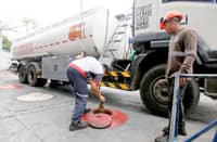 Fuel prices seesaw as gasoline faces P4 rollback