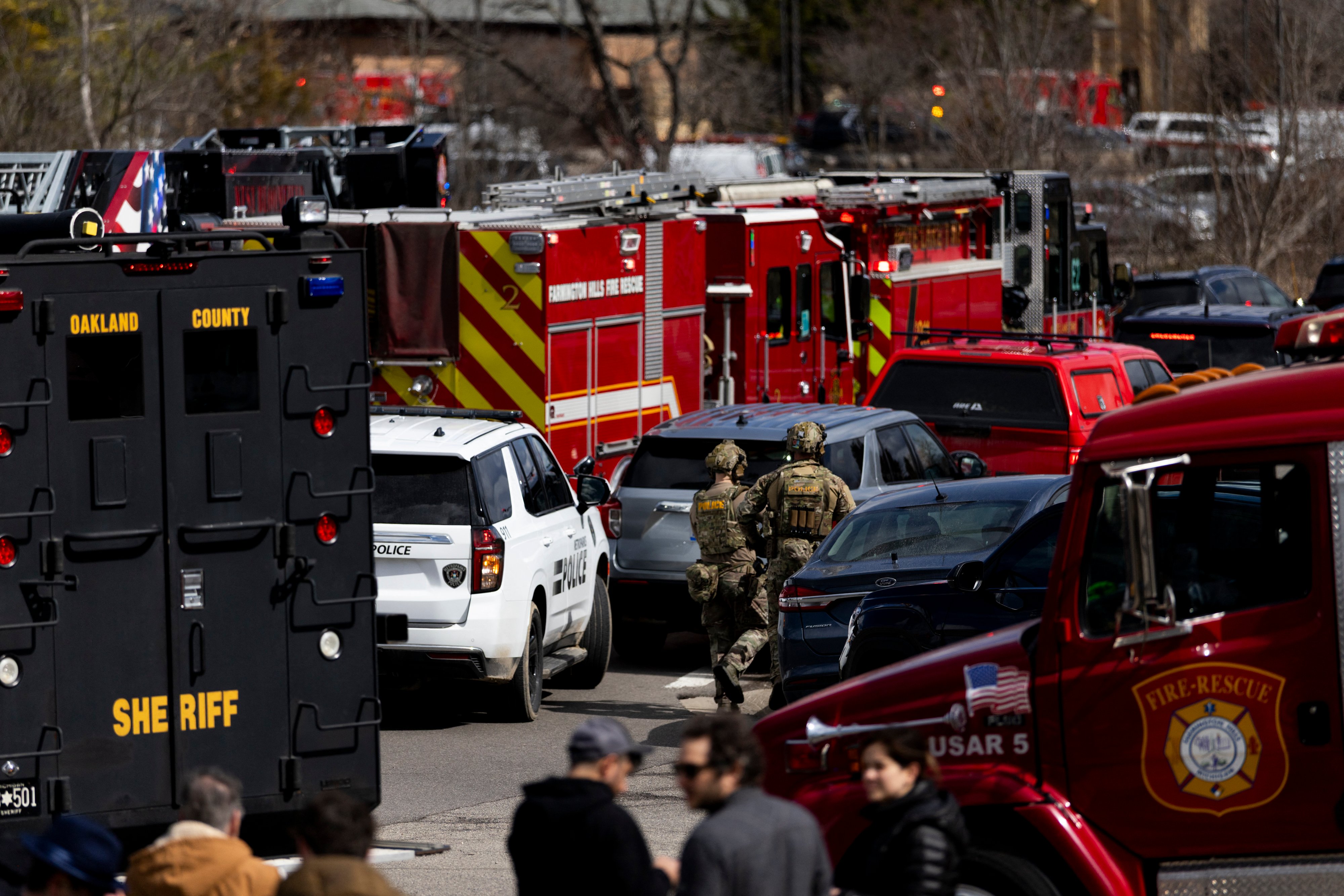 Assailant dead after ramming car into Michigan synagogue