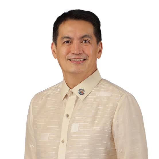 Solon seeks House inquiry into P1.8-B mobile care deal