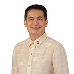 Solon seeks House inquiry into P1.8-B mobile care deal