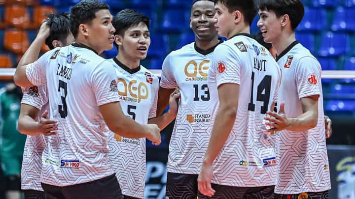 Cabstars rip Griffins, forge tie at 3rd spot