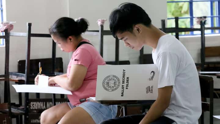 BALLOTS cast Residents vote at San Jose National High School in Antipolo City, Rizal on Saturday to fill the 2nd District seat in the House of Representatives left vacant by the death of Rep. Romeo Acop on 20 December 2025.