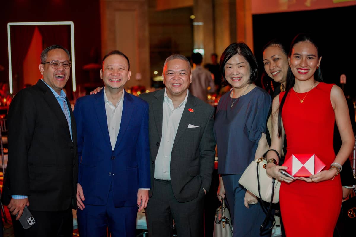 Vincent Villegas, Mark Pe, Patrick Carlos, Joy Sua-Go, Mybelle Aragon-GoBio and Bea GoBio.