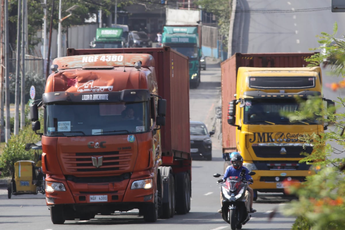 Trucking operators mull raising cargo rates