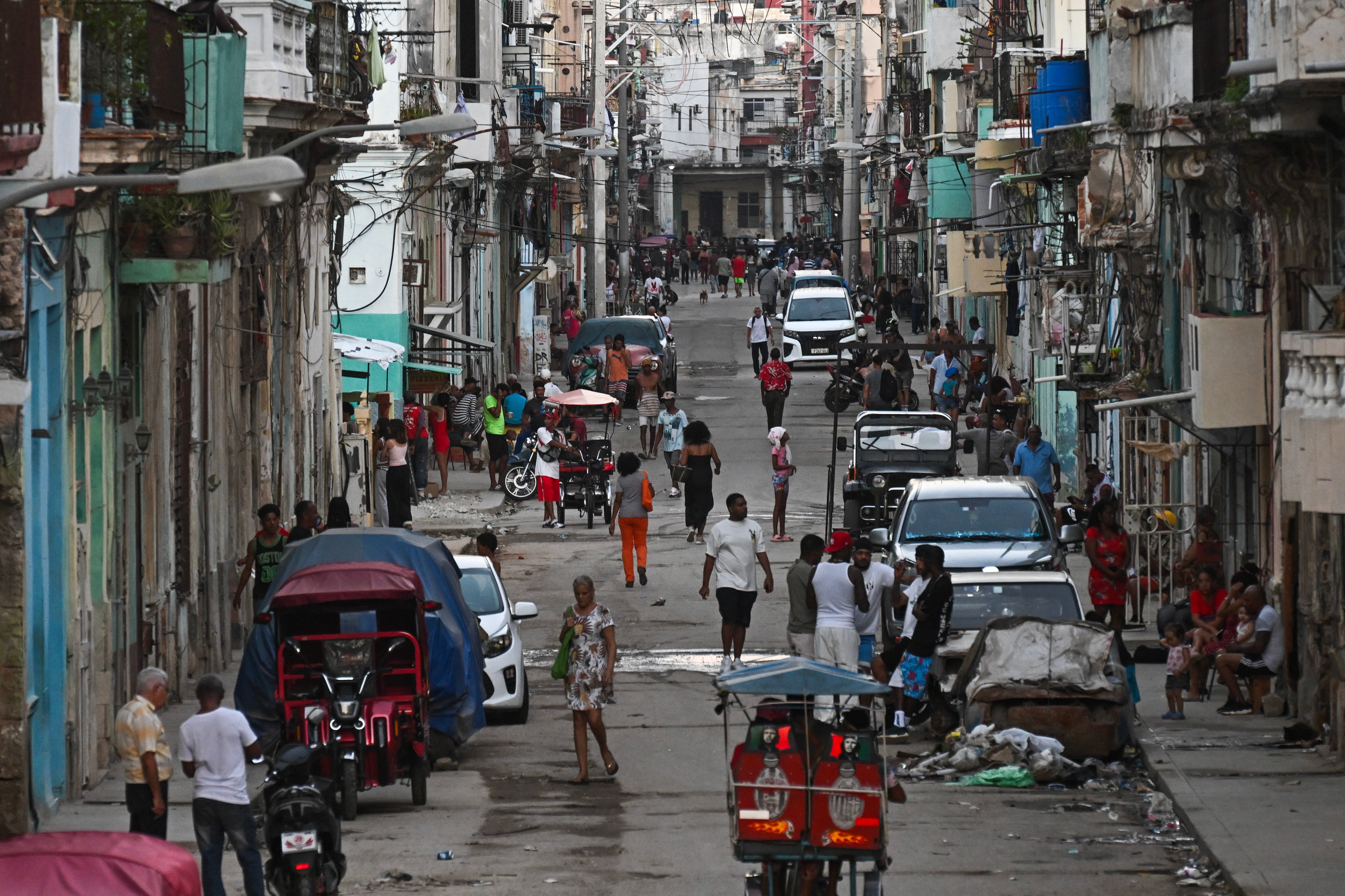 Cuba hit by total blackout as US fuel blockade bites