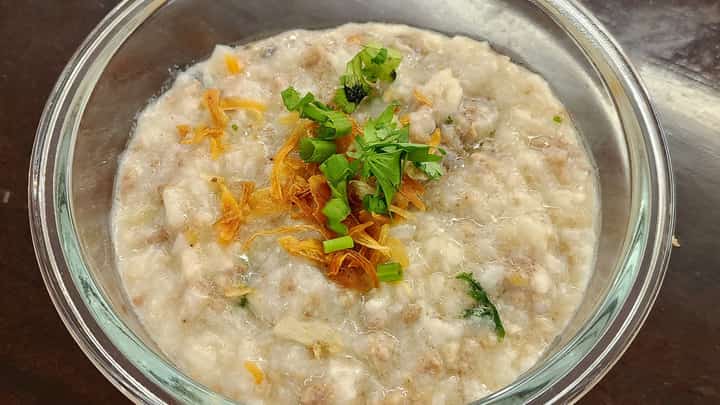 THE Bubur Lambuk is a flavorful and comforting rice porridge prepared with coconut milk, minced meat and aromatic spices, commonly enjoyed during Ramadan.