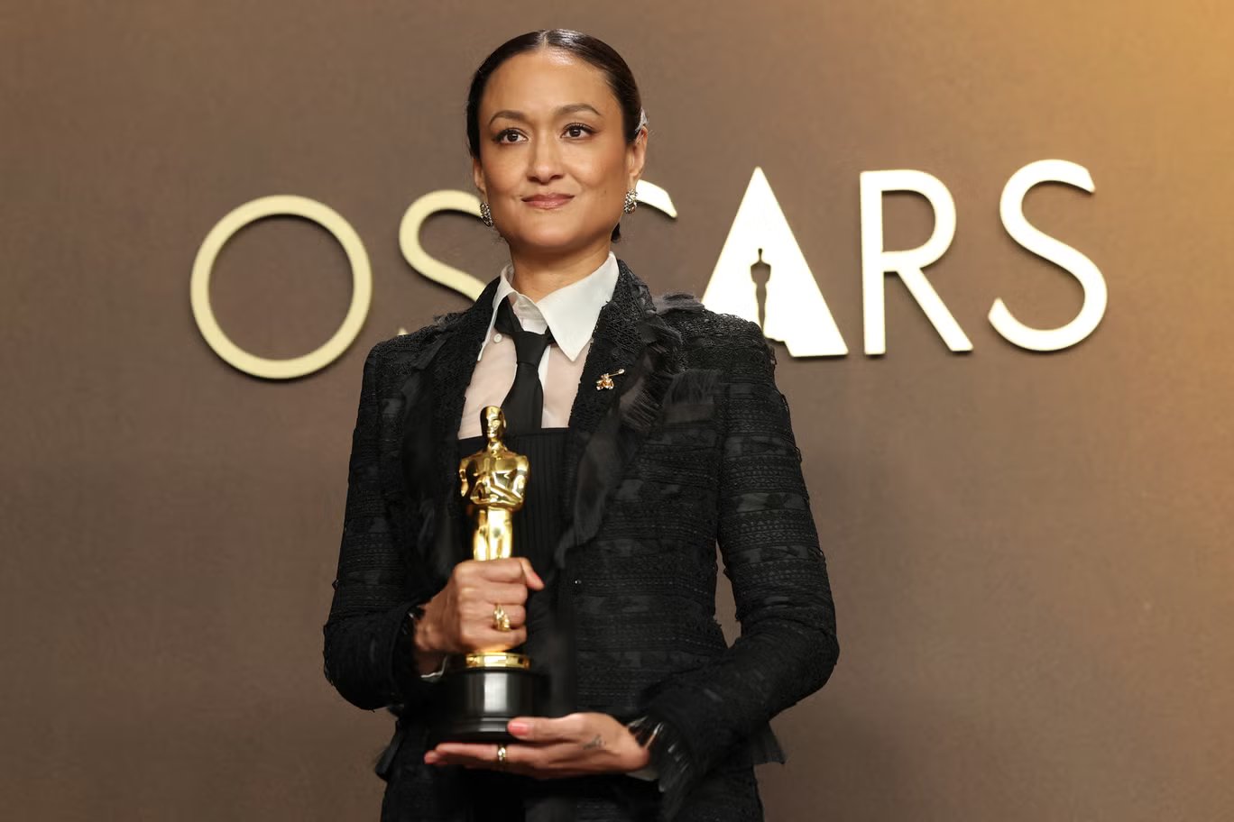 Filipina-American Autumn Durald-Arkapaw is the first woman, first woman of color, and first Filipina to win for Best Cinematography at the Oscars.