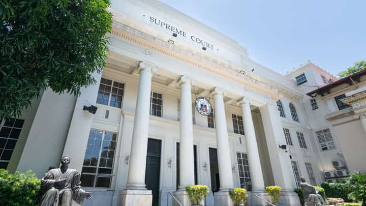 Teacher drops legal fight vs Manila’s new garbage fees