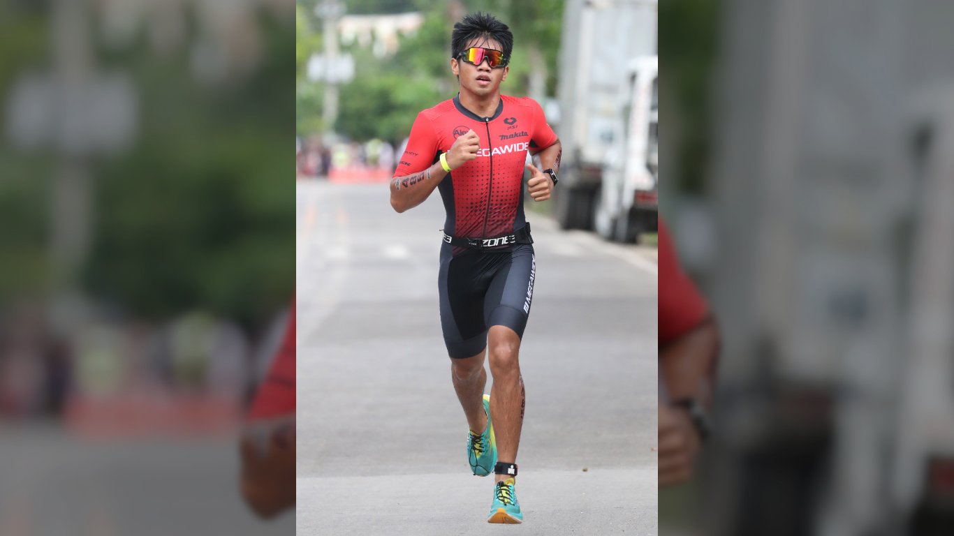 Triathletes brace for fierce IRONMAN test