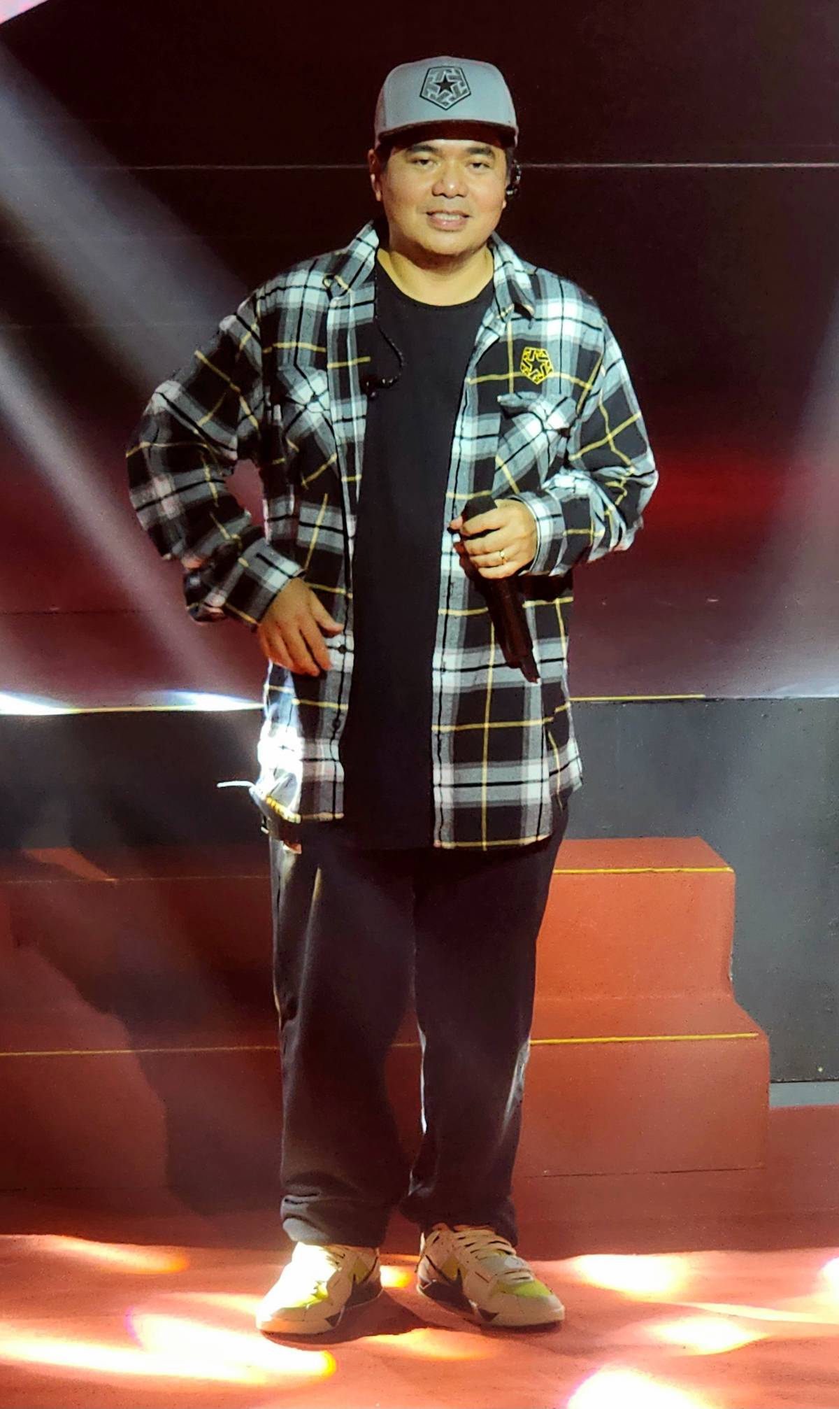 RAPPER Gloc-9 performs during the launch of his poetry chapbooks at the Philippine Book Festival.