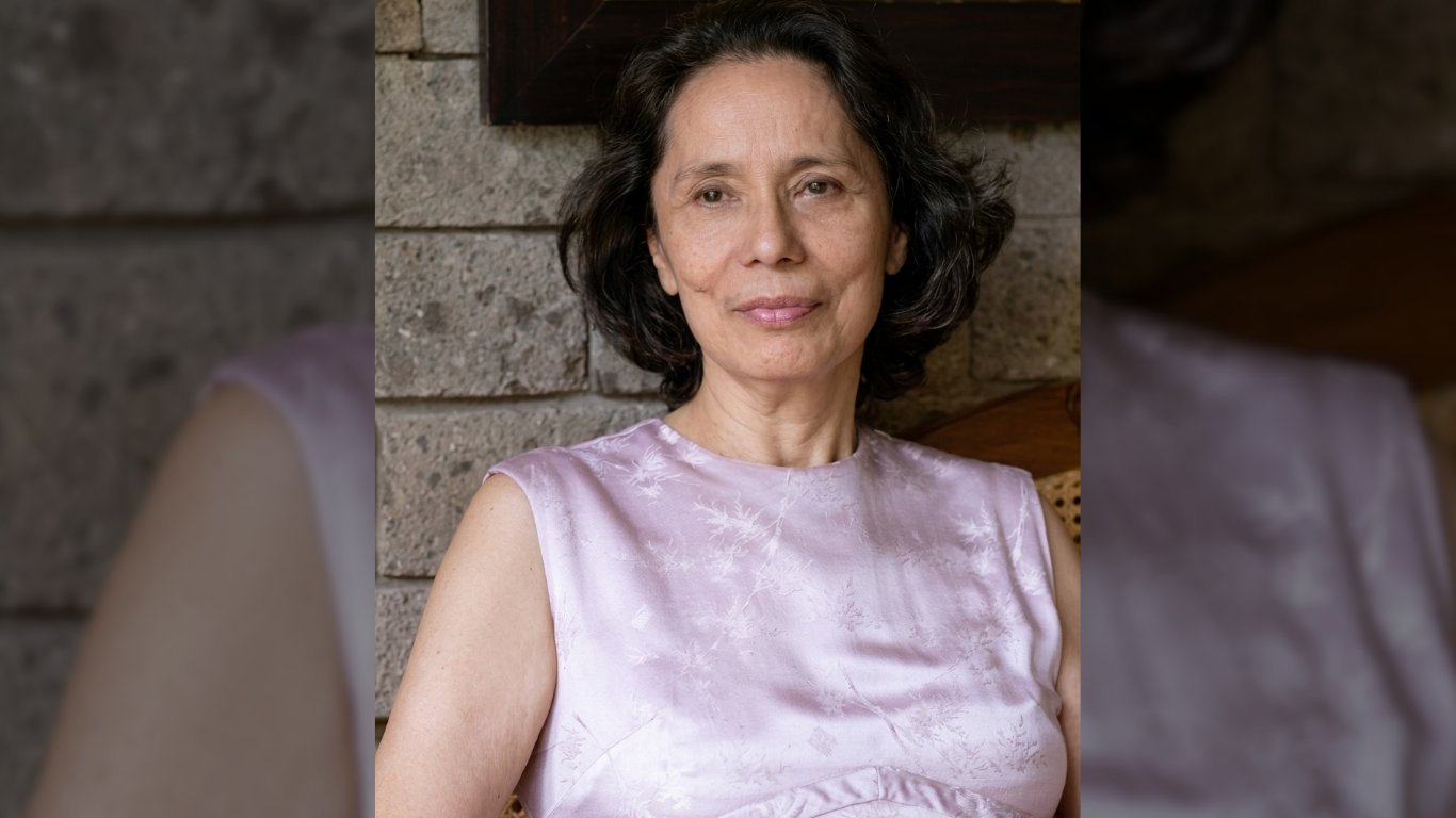 Purita Kalaw-Ledesma’s collection of posters on exhibit
