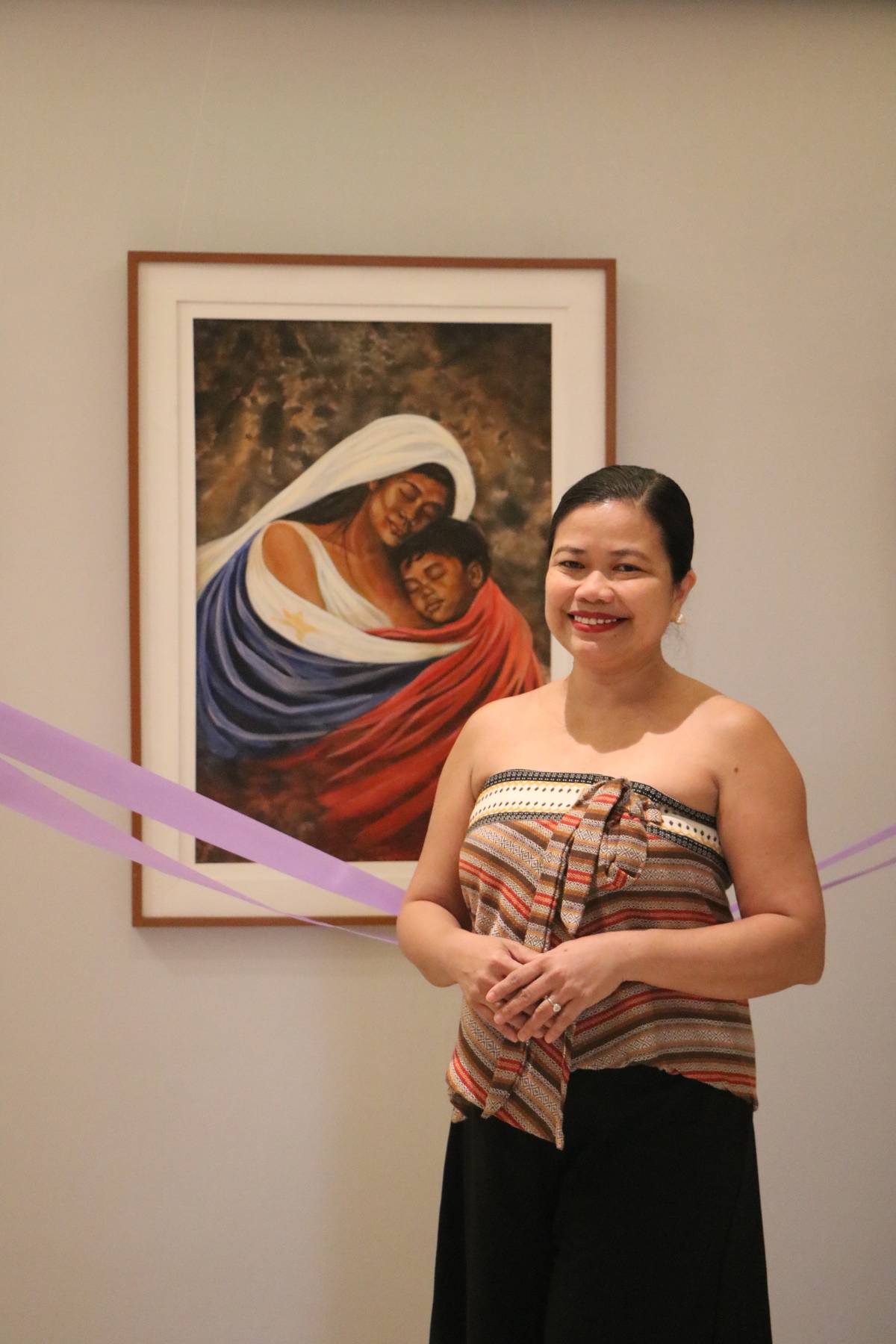 Artist and conservation advocate Bing Famoso documents Philippine endemic flora and fauna through botanical illustration and oil painting.
