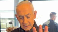 Netanyahu mocks social media rumors of his death