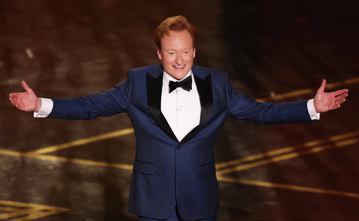 Conan O' Brien returns to the Oscars stage as host for the second year in a row.