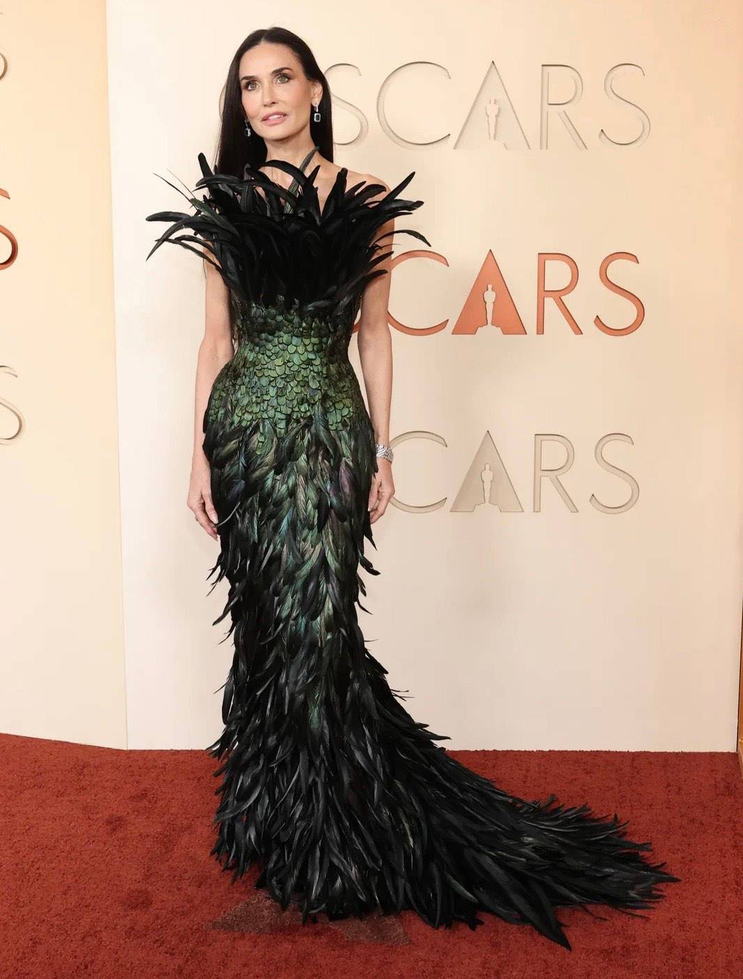 DEMI Moore in Gucci