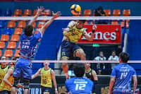 JP Bugaoan anchors Savouge’s entry into the semifinals after an emphatic sweep of 3B, 25-18, 25-13, 25-13, in the 2026 Spikers’ Turf Open Conference.