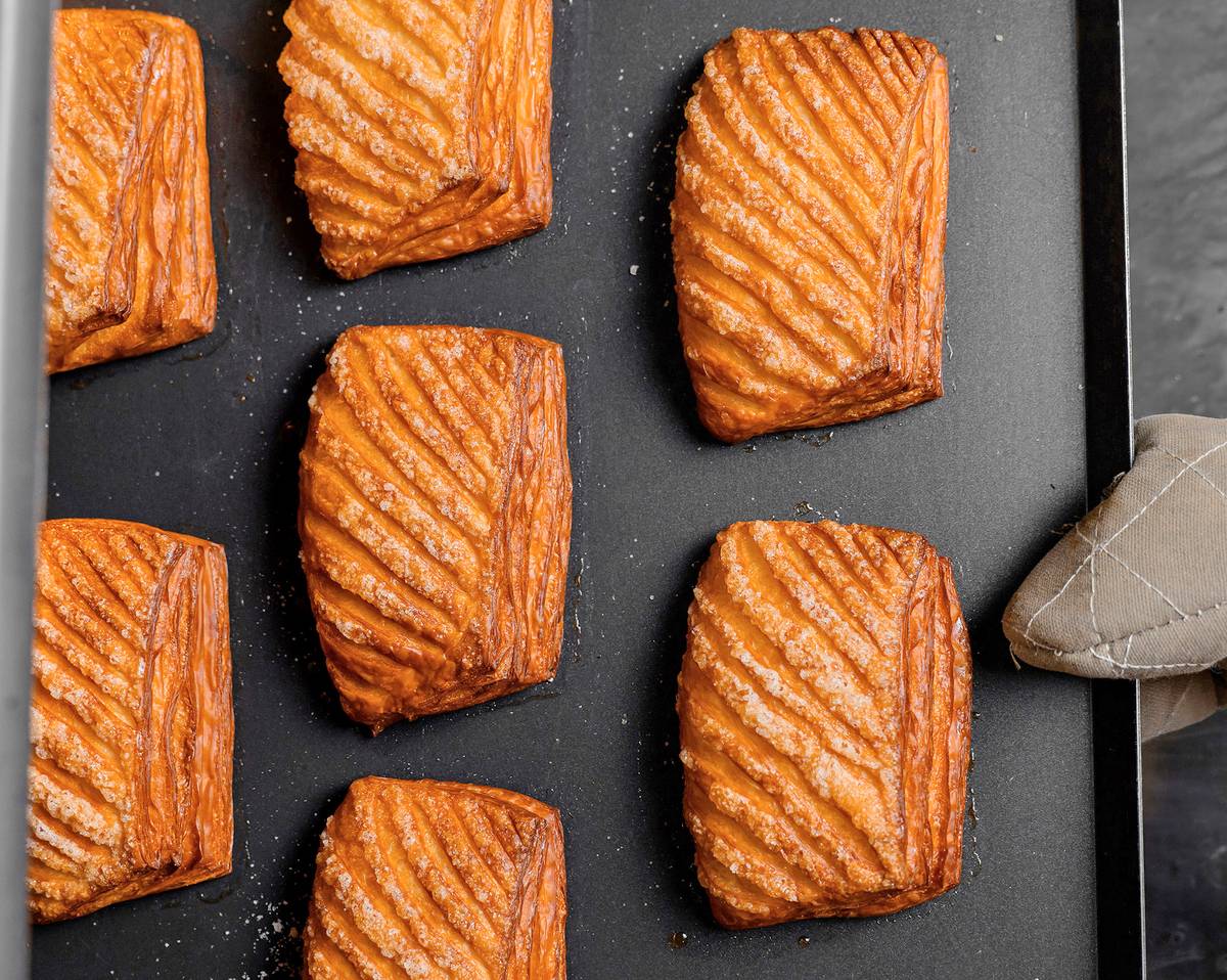 CHEESE Puffs.
