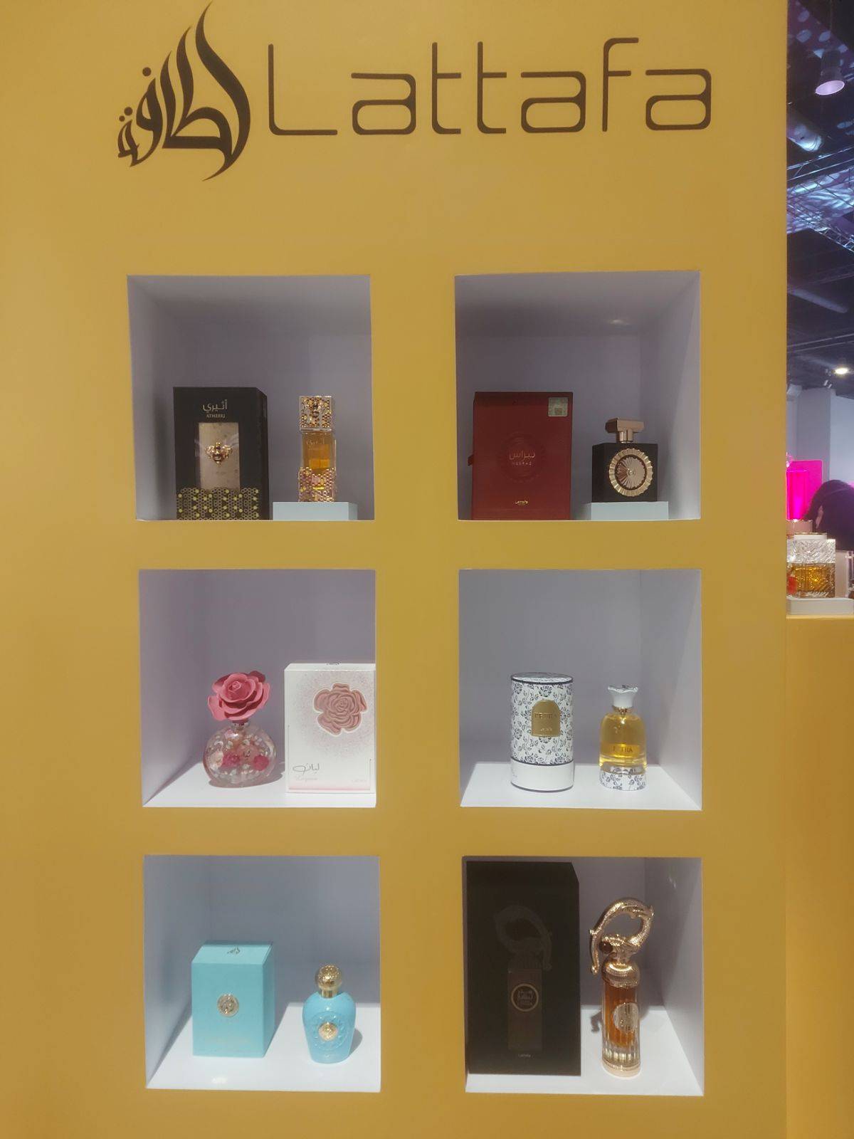 MIDDLE East fragrances.