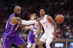 Doncic, James connive as Lakers win streak hits seven