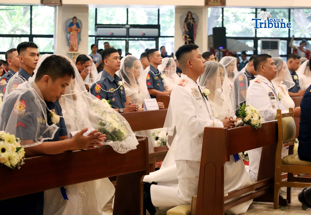 PNP mass wedding