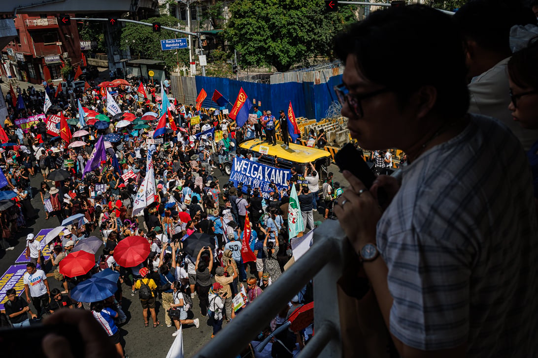 Transport workers protest against gov't inaction amid soaring fuel prices