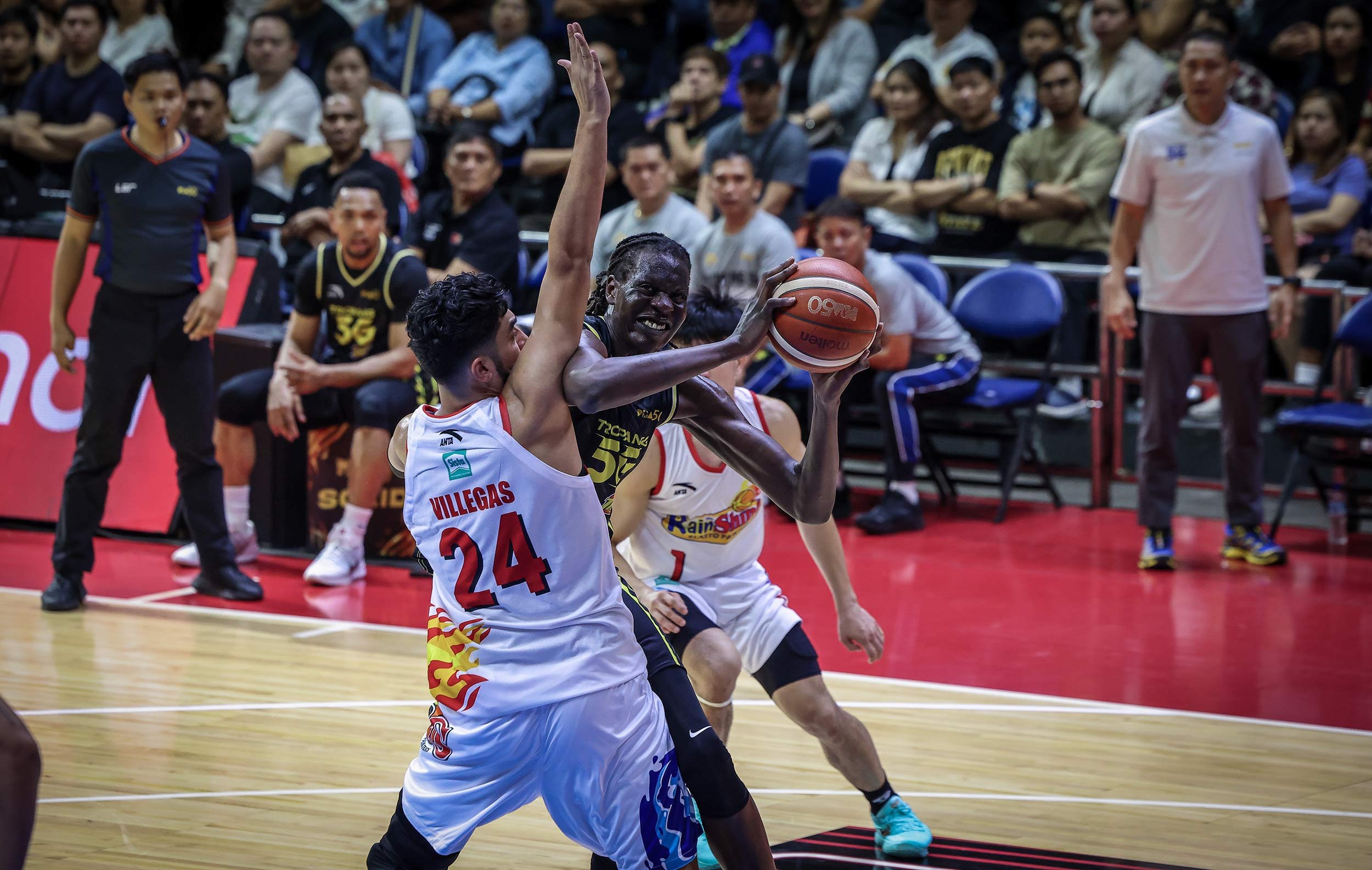 Elasto Painters trim Bol, Tropang 5G