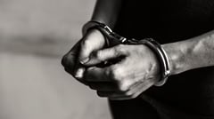 Jailbird served warrant for drugs