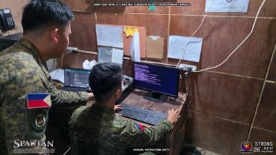 Army gets computers from Solaire Cares