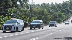 Seal 5 impresses in BYD DM-i Drive South