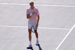 Sinner, defending champ Mensik advance to third round at Miami Open