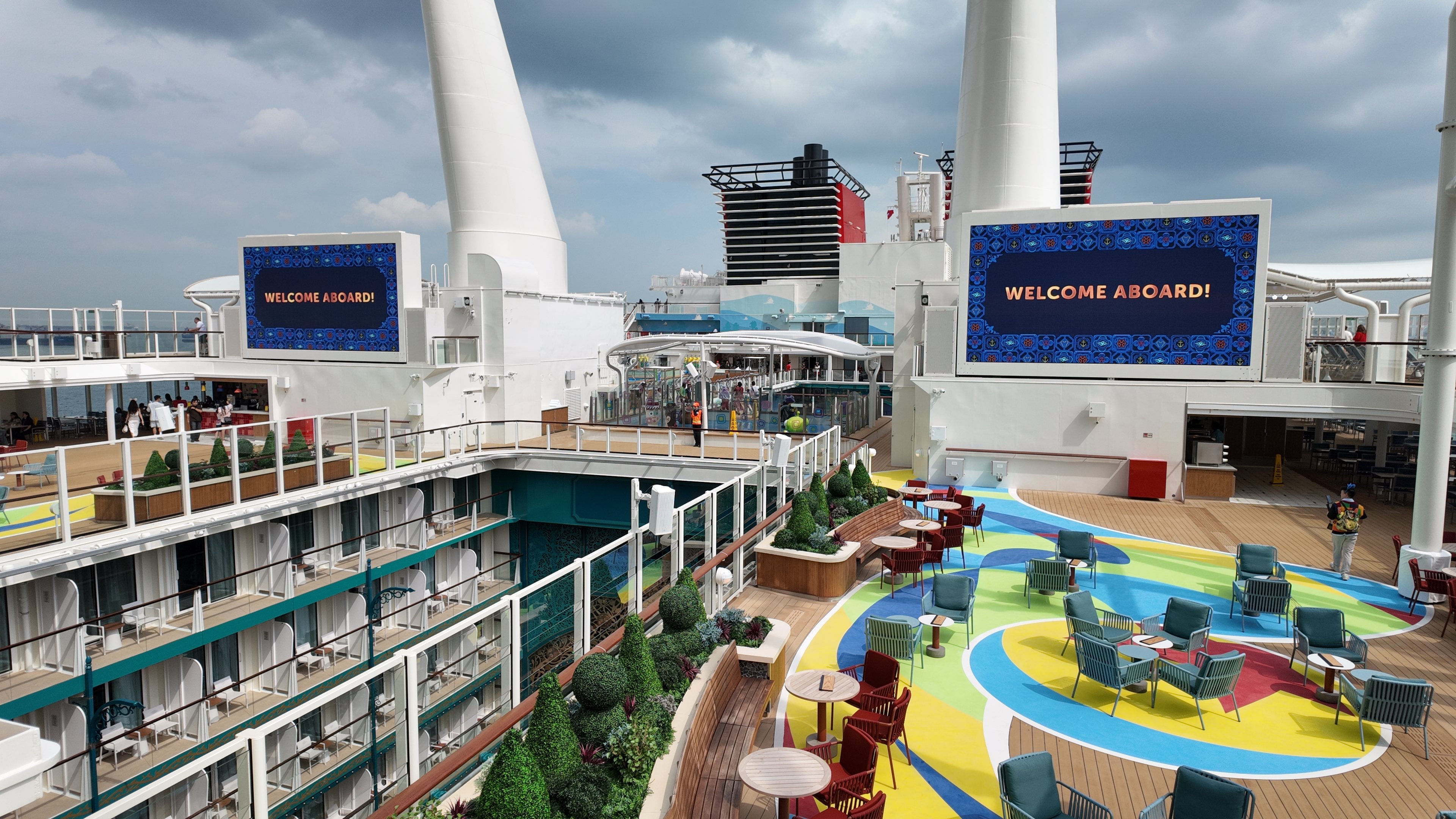 Disney ‘Adventure’ photo spots you need to check (deck-by-deck guide)