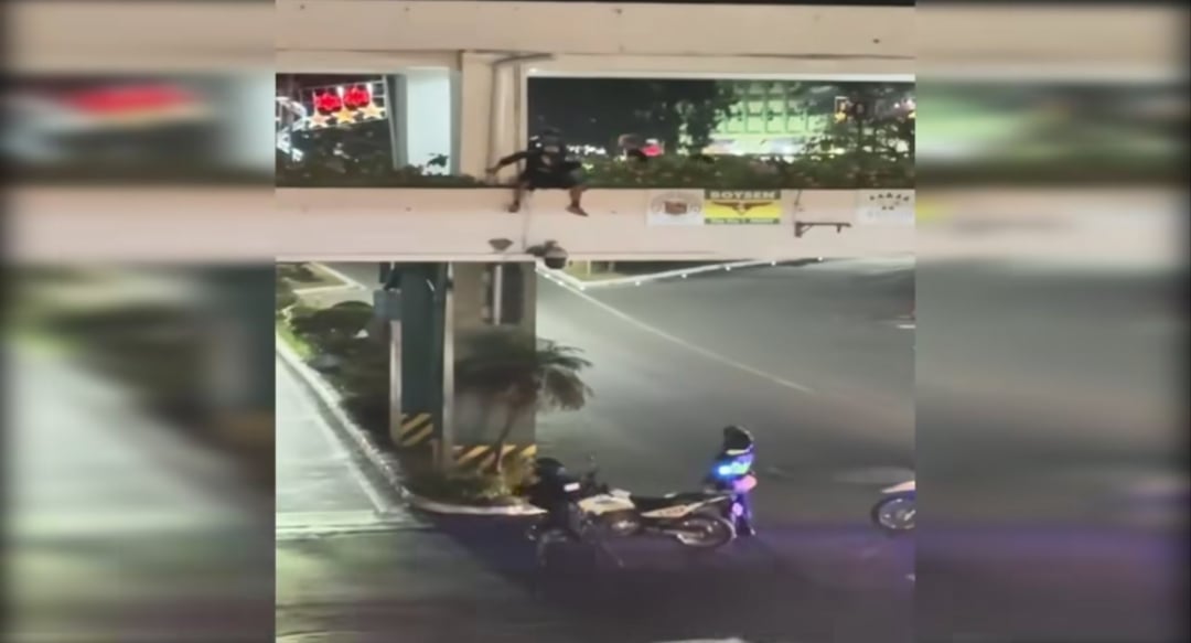 Baguio police save man from overpass jump, urge mental health support