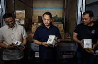 Customs seizes P1.4B worth of vape products in Navotas