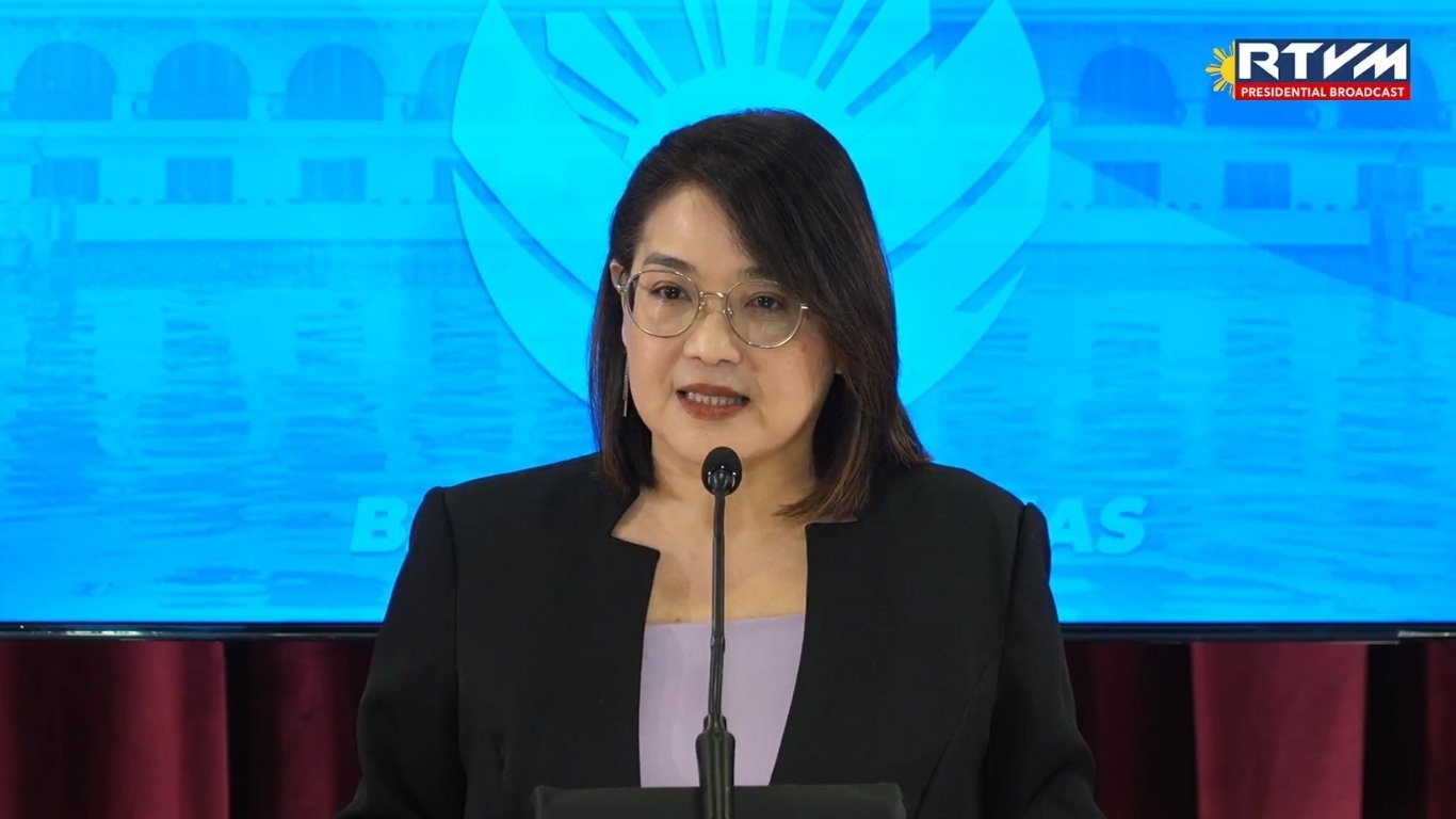 Palace insists: No oil crisis, as diesel nears P130/liter
