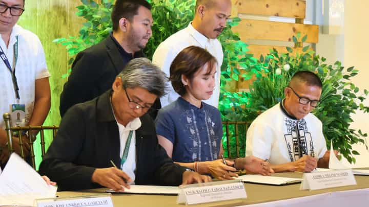 AboitizPower, through private limited partnerships GNPower Mariveles Energy Center (GMEC) and GNPower Dinginin (GNPD), is set to dole out P37.4-million to ensure the protection of the ecosystems found in the province of Bataan.