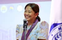 MAYOR Nancy Binay