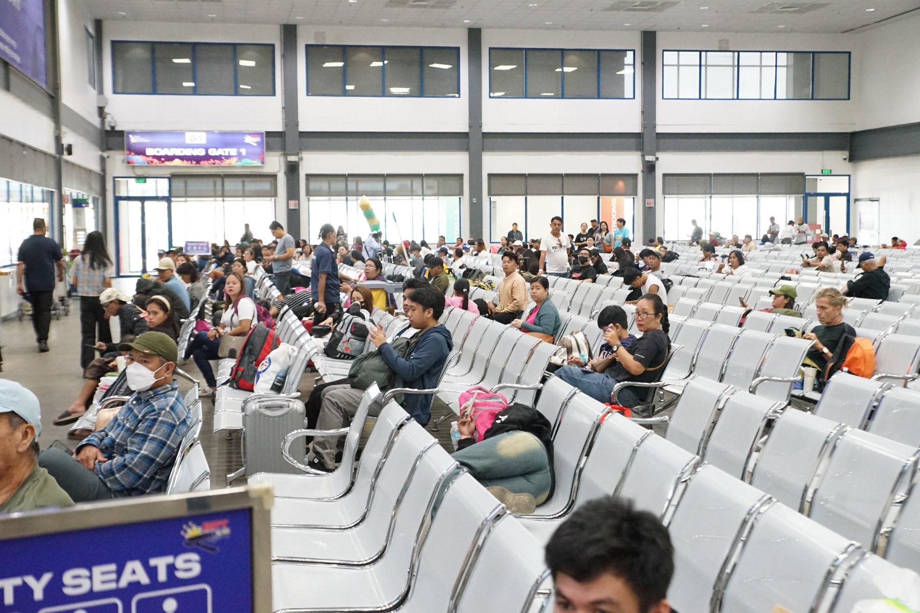 Ferry operators won’t hike fare — Marcos