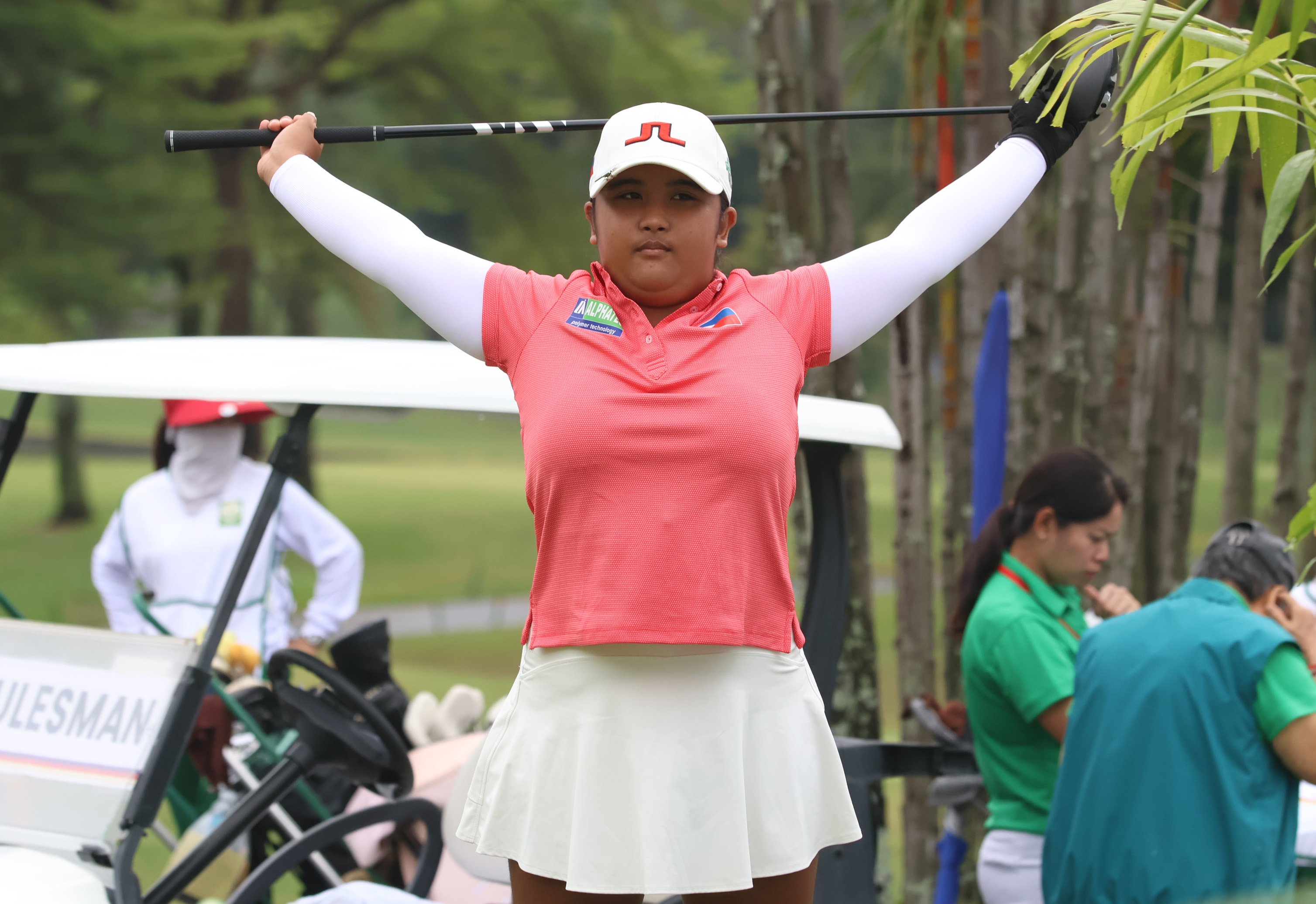 Zaragosa leads Junior World qualifiers
