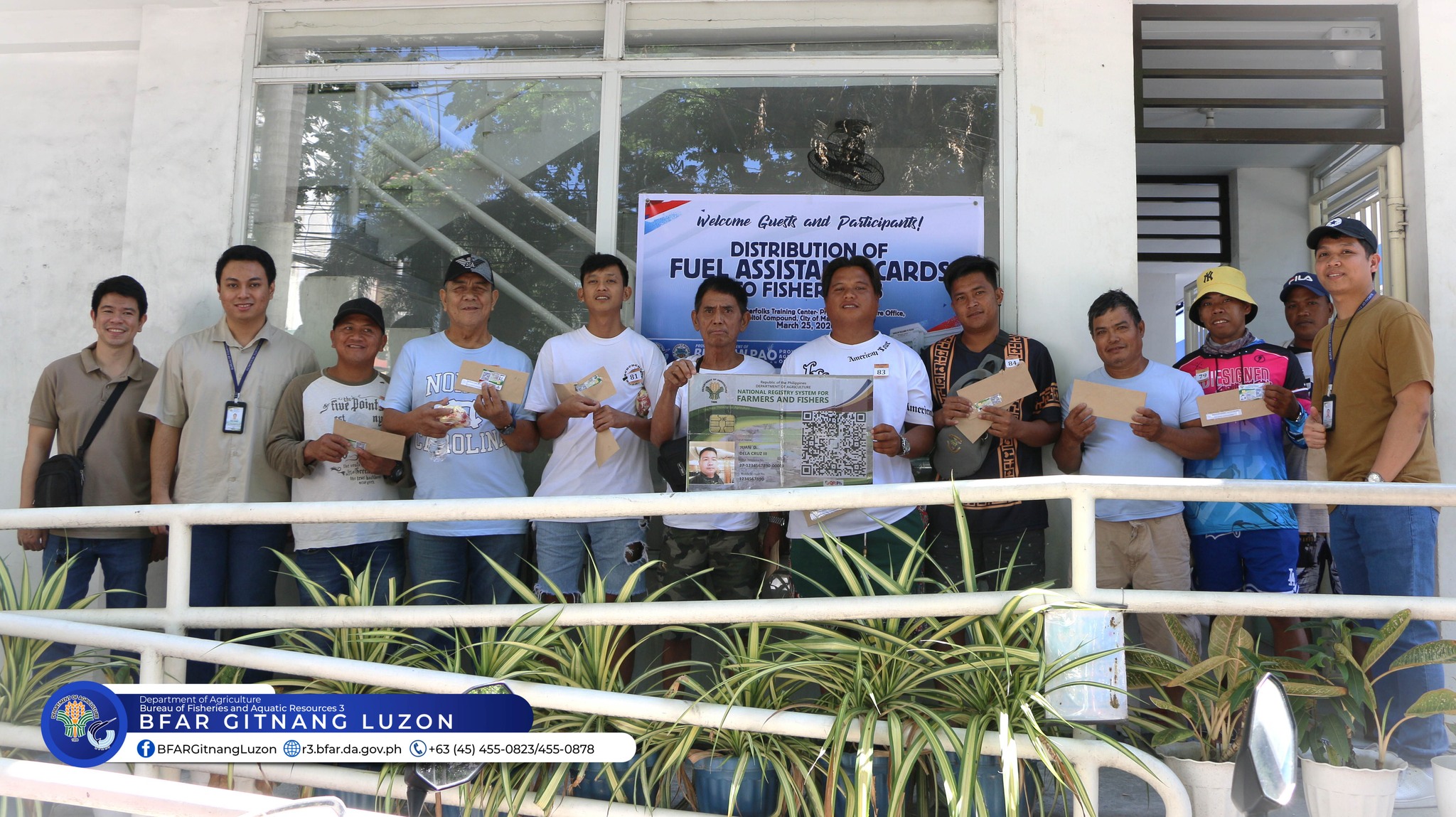 144 Bulacan fisherfolk receive fuel subsidy cards