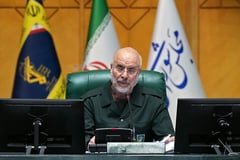 Iran braces for invasion of island